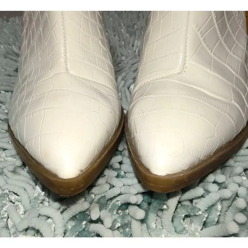 Marc Fisher Rental 2 Chelsea Ankle Boot white crocodile-embossed pointed toe chu